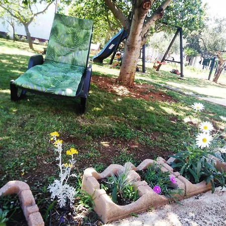 Draga Апартаменты Затон